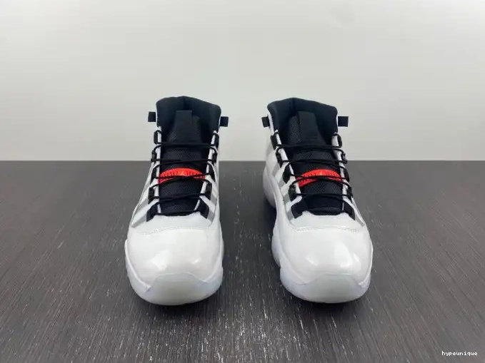 HYPE Jordan (CN Plug) DD3522-100 11 White Air Adapt 0418